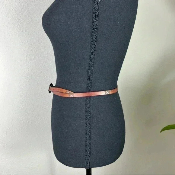 Saddle Brown Leather Skinny Women’s Belt with Copper Tone Carved Buckle - Picture 11 of 13